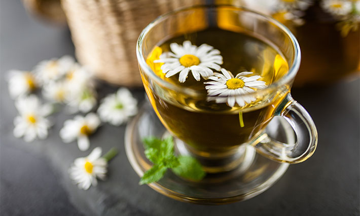 Heřmánek: Objevte jeho zklidňující sílu pro citlivou pleť